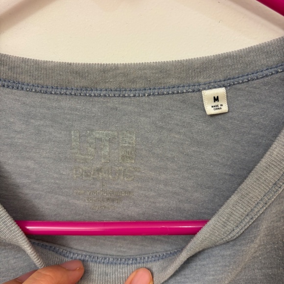 Uniqlo Women’s Peanuts Schroeder at the Piano Tee blue size M - Picture 3 of 5